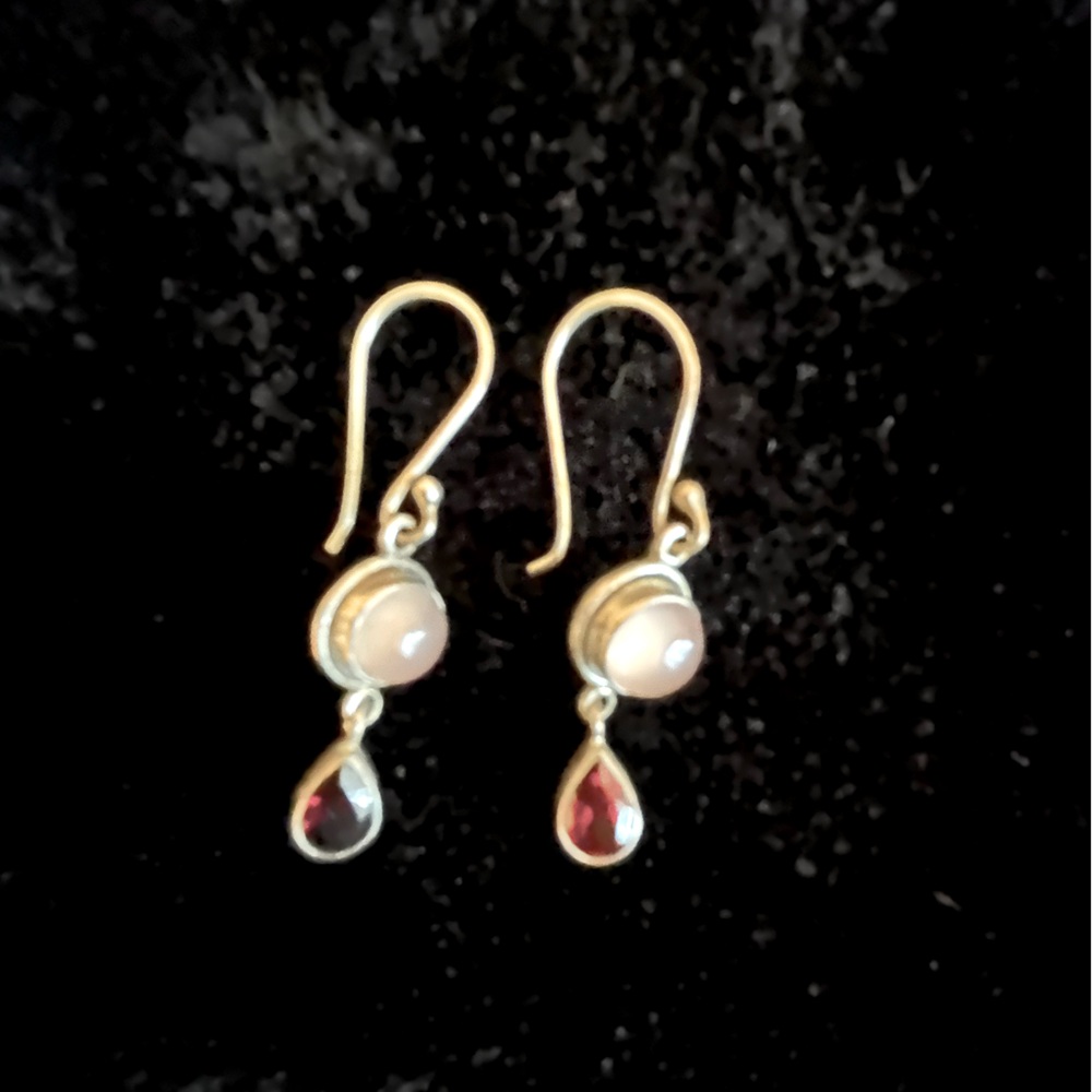 Rose quartz and garnet earrings.